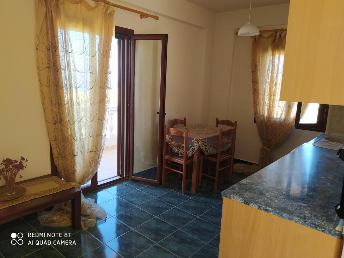 Odisseas Apartment Kalamaki  Eksteriør bilde